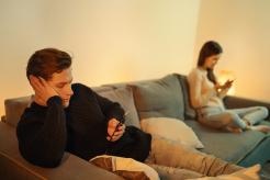 Dear Abby: I’m embarrassed that my son, daughter-in-law continue to ignore my texts