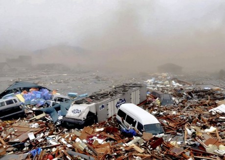 tsunami-facts-update-earthquake-japan_33135_600x450-460x328