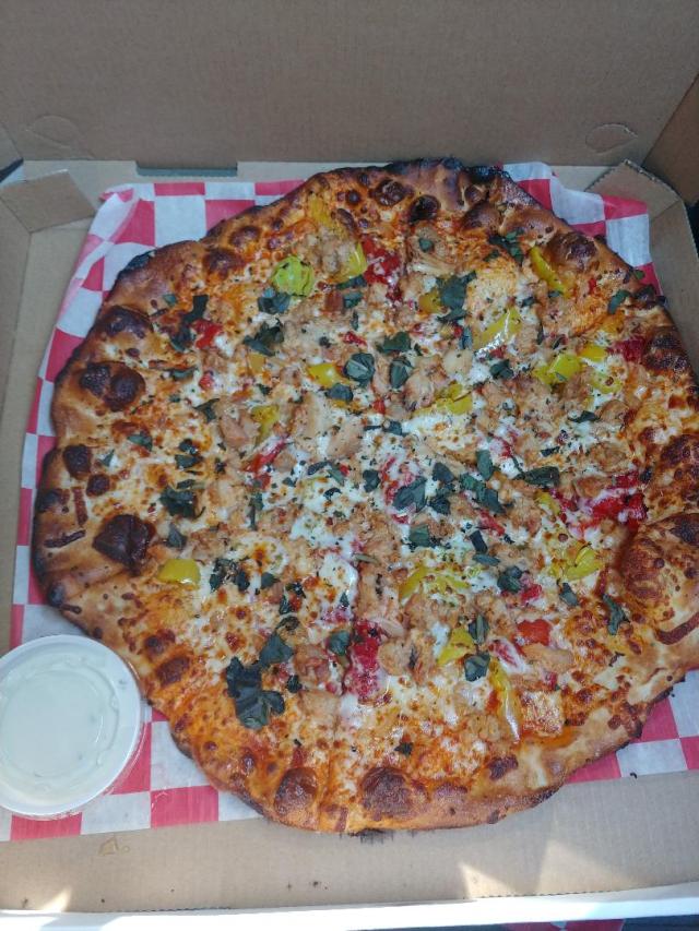 PizzaStudioBuffaloChicken3