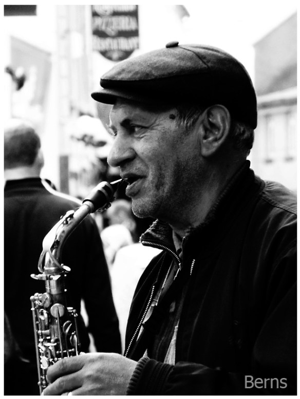 Enjoyingtheapplause_berns Enjoying the applause by Berns