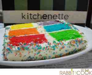 Groovy checkered cake - Kitchenette
