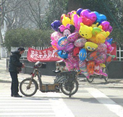Balloon man (Photo by Jonathan O'Donnell)