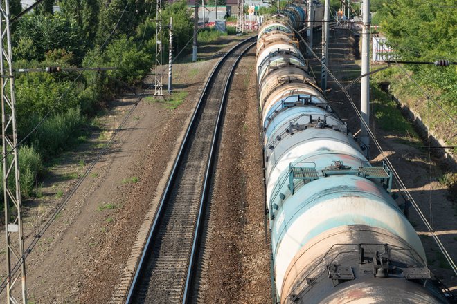 Поезд бензовоз Поезд бензовоз