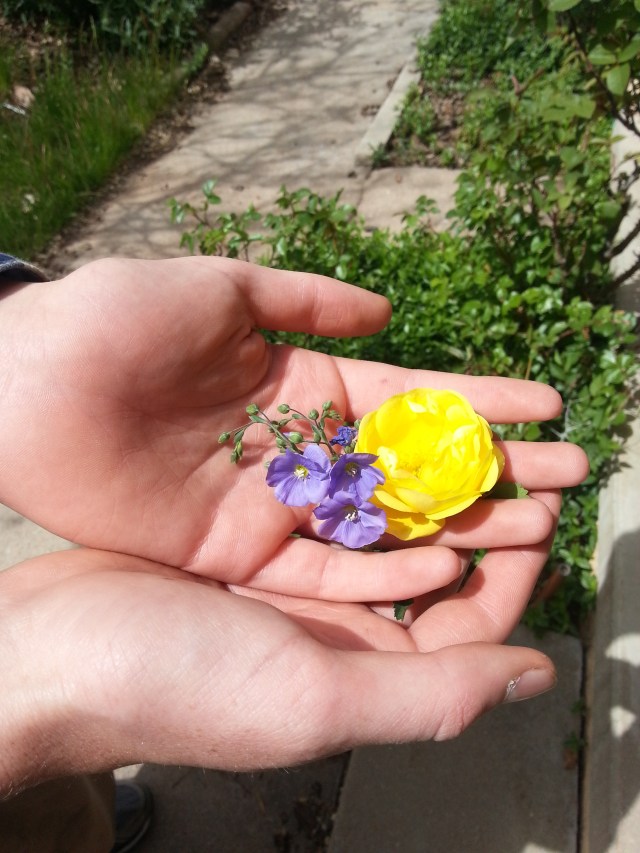 Broadus brings flowers