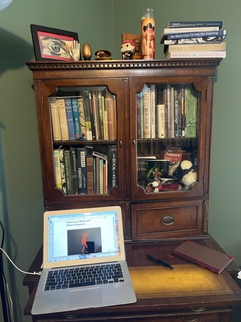 desk photo