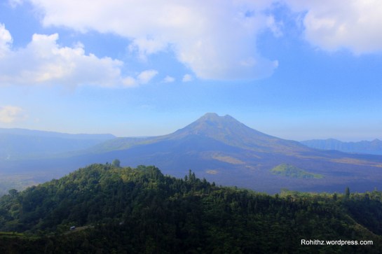 Wallpaper capture of Mt.Batur, Bali