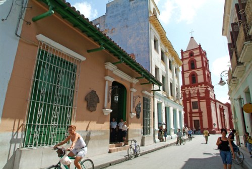 streets_of_camaguey