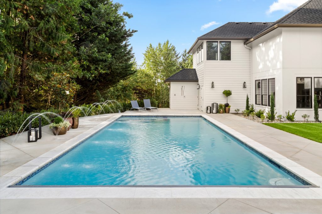 Bygga pool
