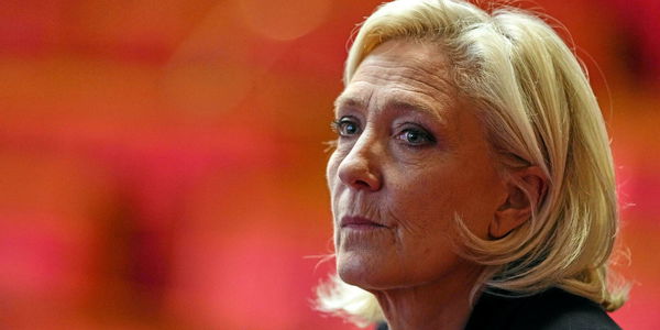 Le RN présente un contre-budget offensif, entre séduction du patronat et démonstration de crédibilité économique.