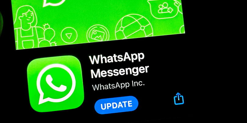 WhatsApp va bientôt proposer la retranscription des messages vocaux.