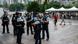 图为去年的六四当天,港警驻守在维园戒备。(资料照) 图为去年的六四当天,港警驻守在维园戒备。(资料照)