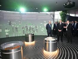 İlham Əliyev və Prezident Kasım-Jomart Tokayev Astanada “Alem.ai” Beynəlxalq Süni İntellekt Mərkəzində olublar