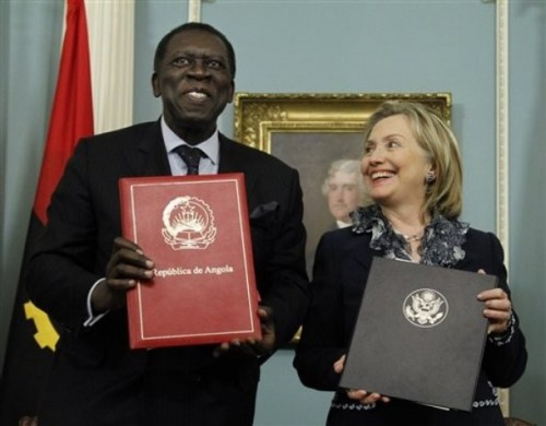 Hillary Rodham Clinton, Assuncao Afonso dos Anjos