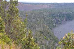 Edge of Kiluea's caldera