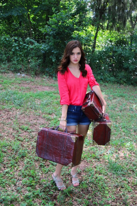 ootd holding suitcases styledbysteph96