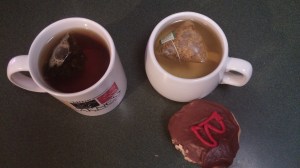 TwoLeavesCupcake