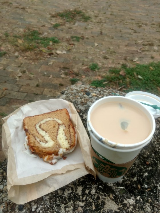 StarbucksLondonFogCake3