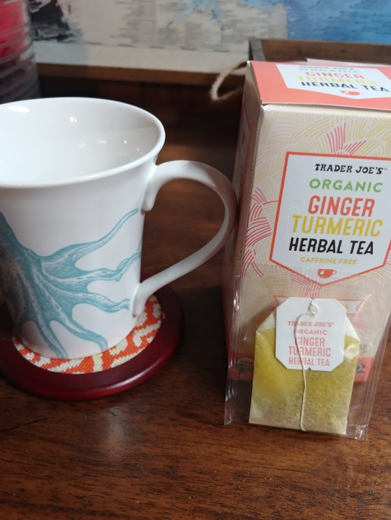 TraderJoesOrganicGingerTurmericTea