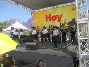 While waiting for the next reading, we were treated to some awesome Ballet Folklorico dance moves.