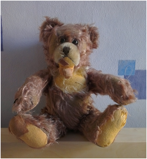 My 52 year old teddy called "Zotti"