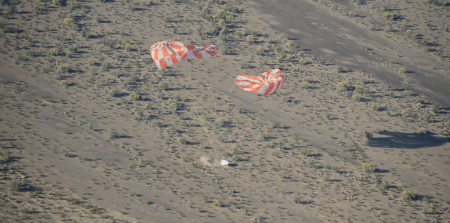 Orion's parachutes deflate after a successful touchdown following a test at the U.S. Army's Yuma Proving Ground on April 23. Image Credit: NASA Orion's parachutes deflate after a successful touchdown following a test at the U.S. Army's Yuma Proving Ground on April 23. Image Credit: NASA