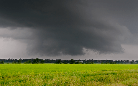 JOE_7207-3-flat-ne A few miles further west, storm one had begun to consolidate. This time a rice field is in the foreground.
