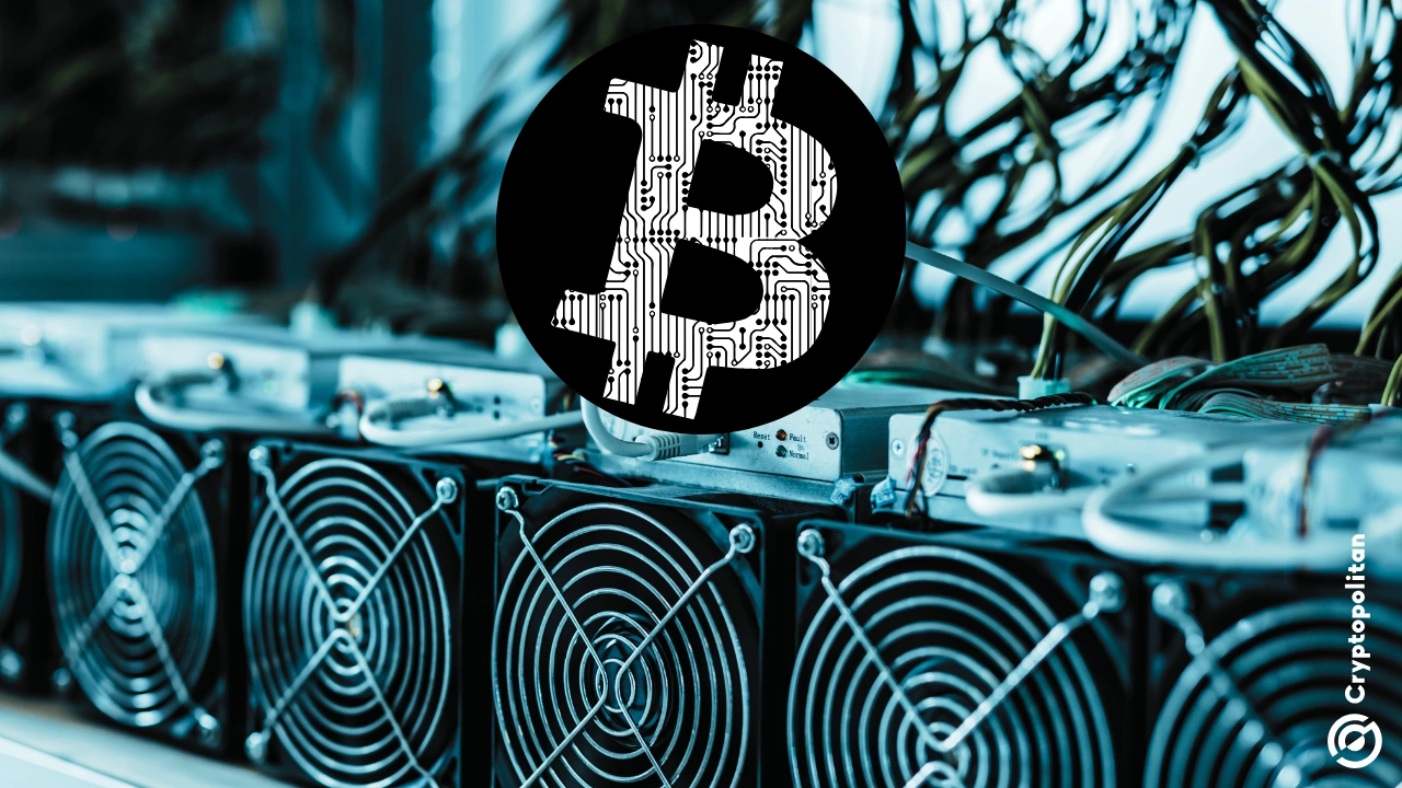 عمال تعدين Bitcoin يوقفون عملية التجزئة نهائياً مع استمرار تدفق cash عبر الذكاء الاصطناعي