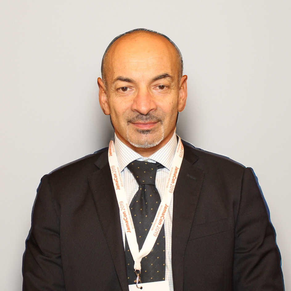 https://www.edaway.com/wp-content/uploads/2024/05/foto-profilo-antonio-copia.jpg