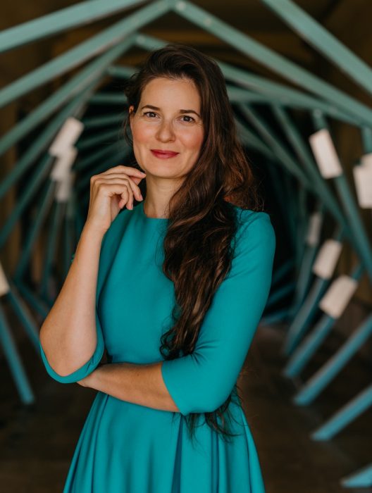 anna smith lacey profile