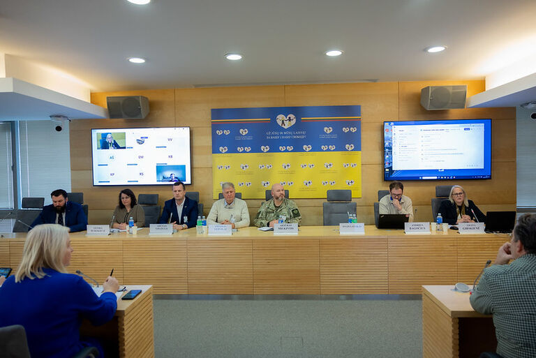 Apskritojo stalo diskusija „Ar Klaipėdos regionui reikalingas multifunkcinis areodromas?“