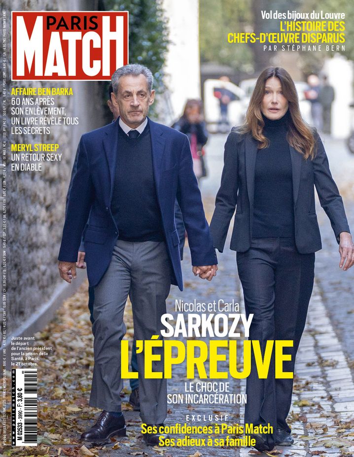 Nicolas et Carla Sarkozy à la une de Paris Match du 22 octobre 2025 (N°3890)