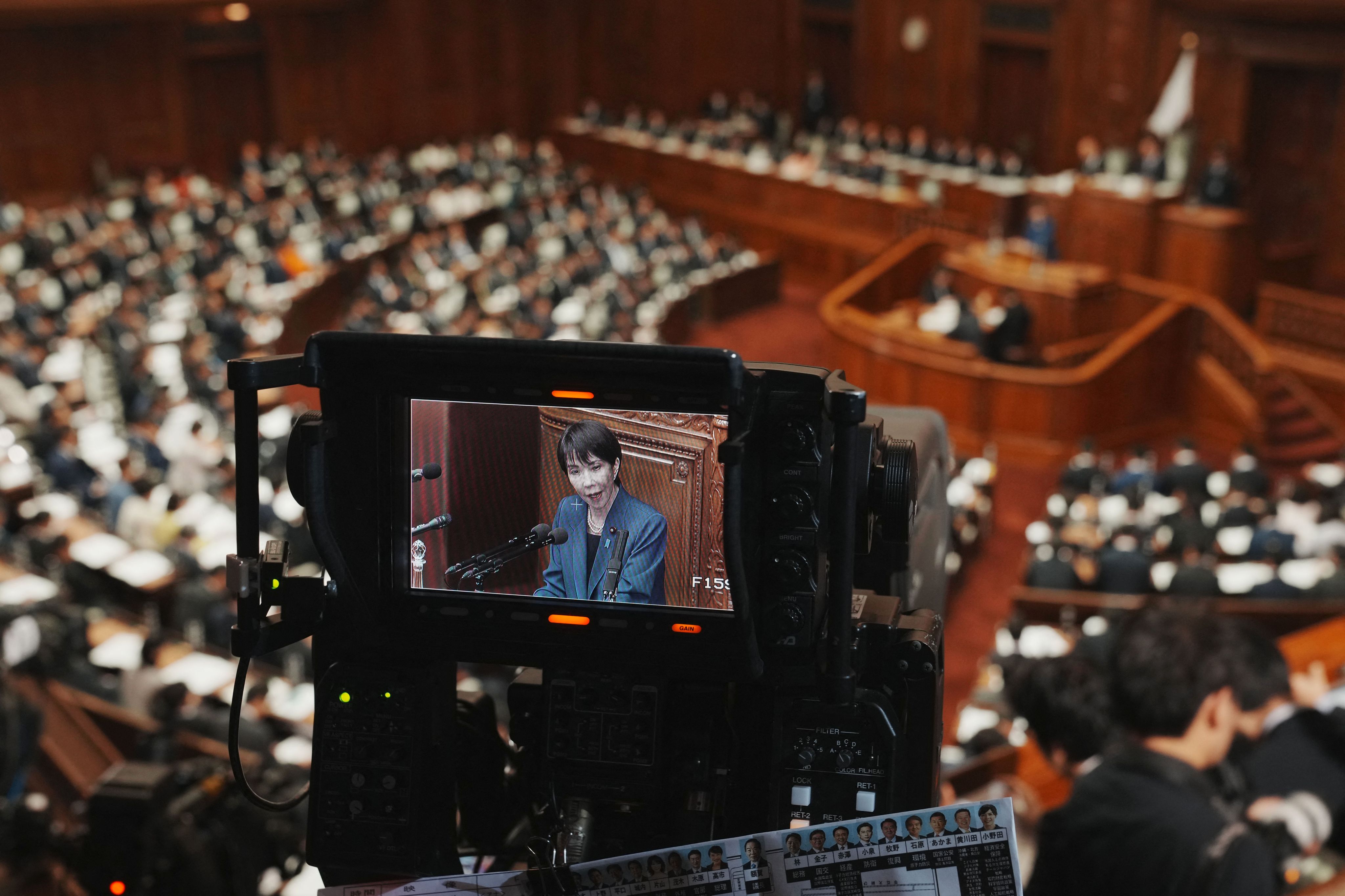 Au Japon, les télévisions, publiques ou privées, ont depuis 1950 une obligation légale de neutralité et d’impartialité politiques