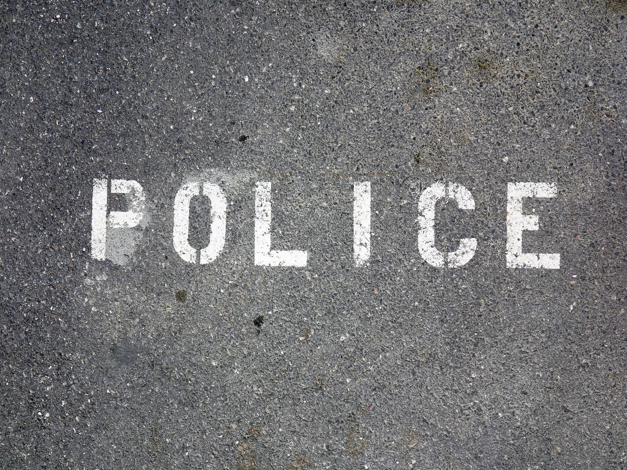 Police, briser les tabous