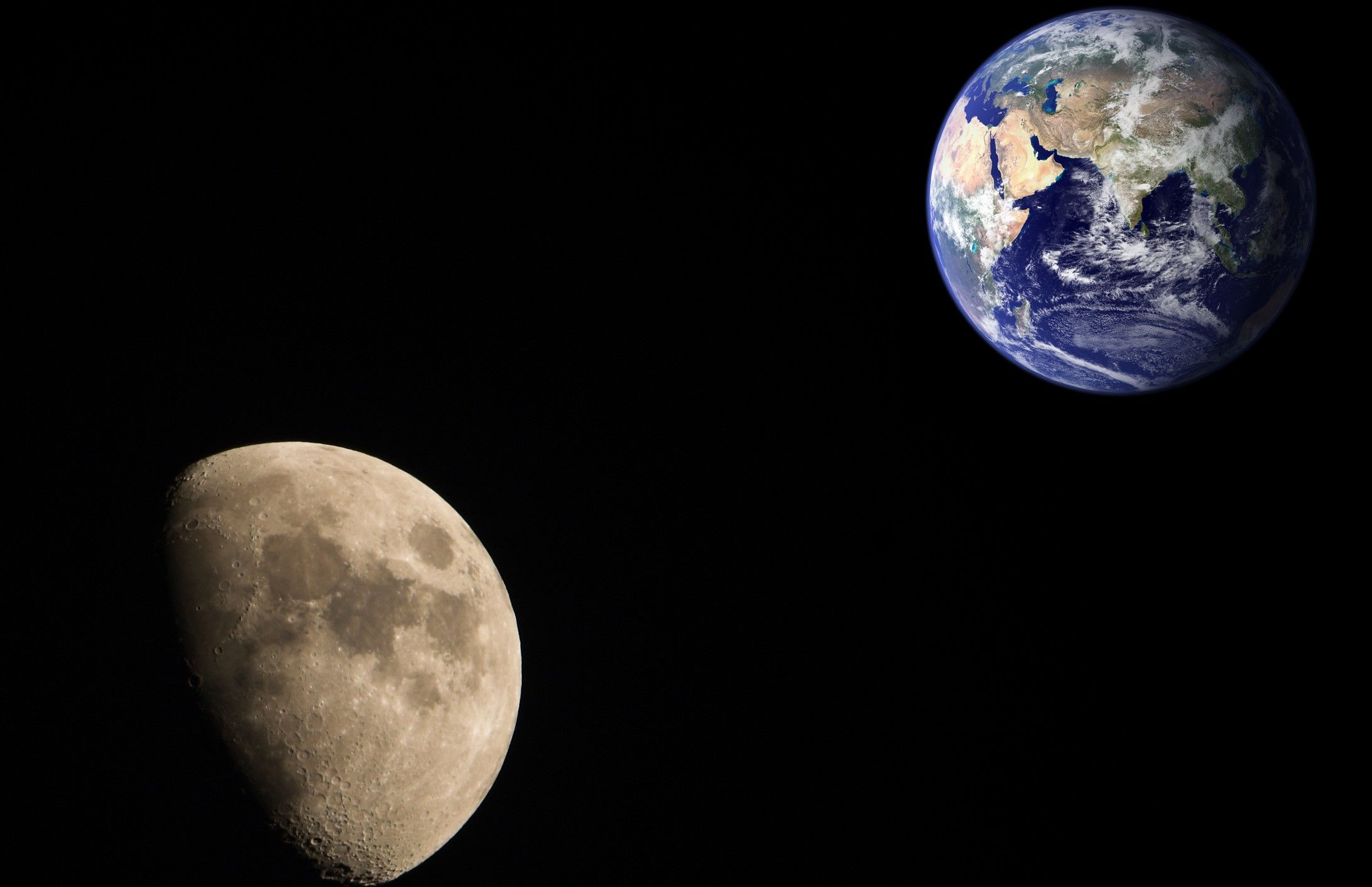 La Lune, la porte à coté