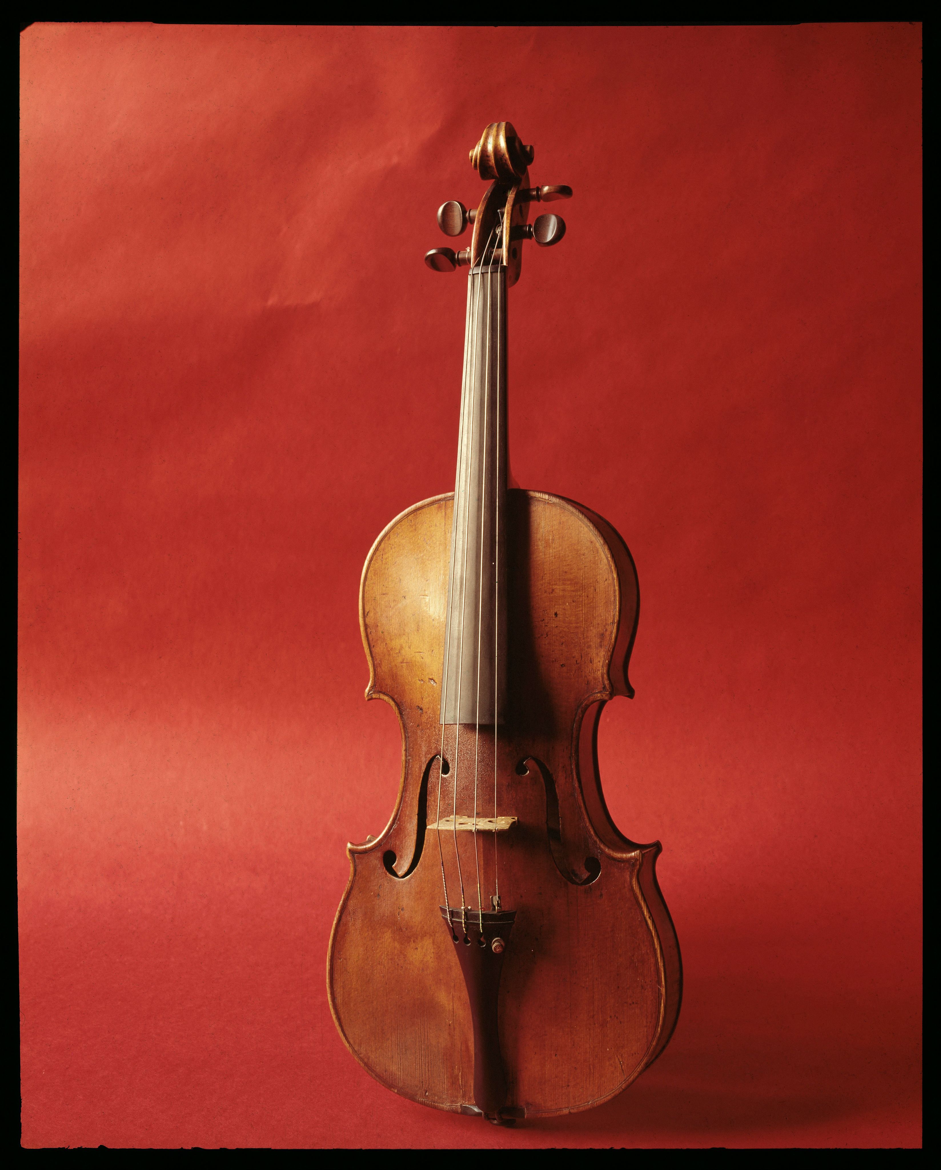 Violon réalisé par le luthier Giovanni Battista Guadagnini (1711-1786)