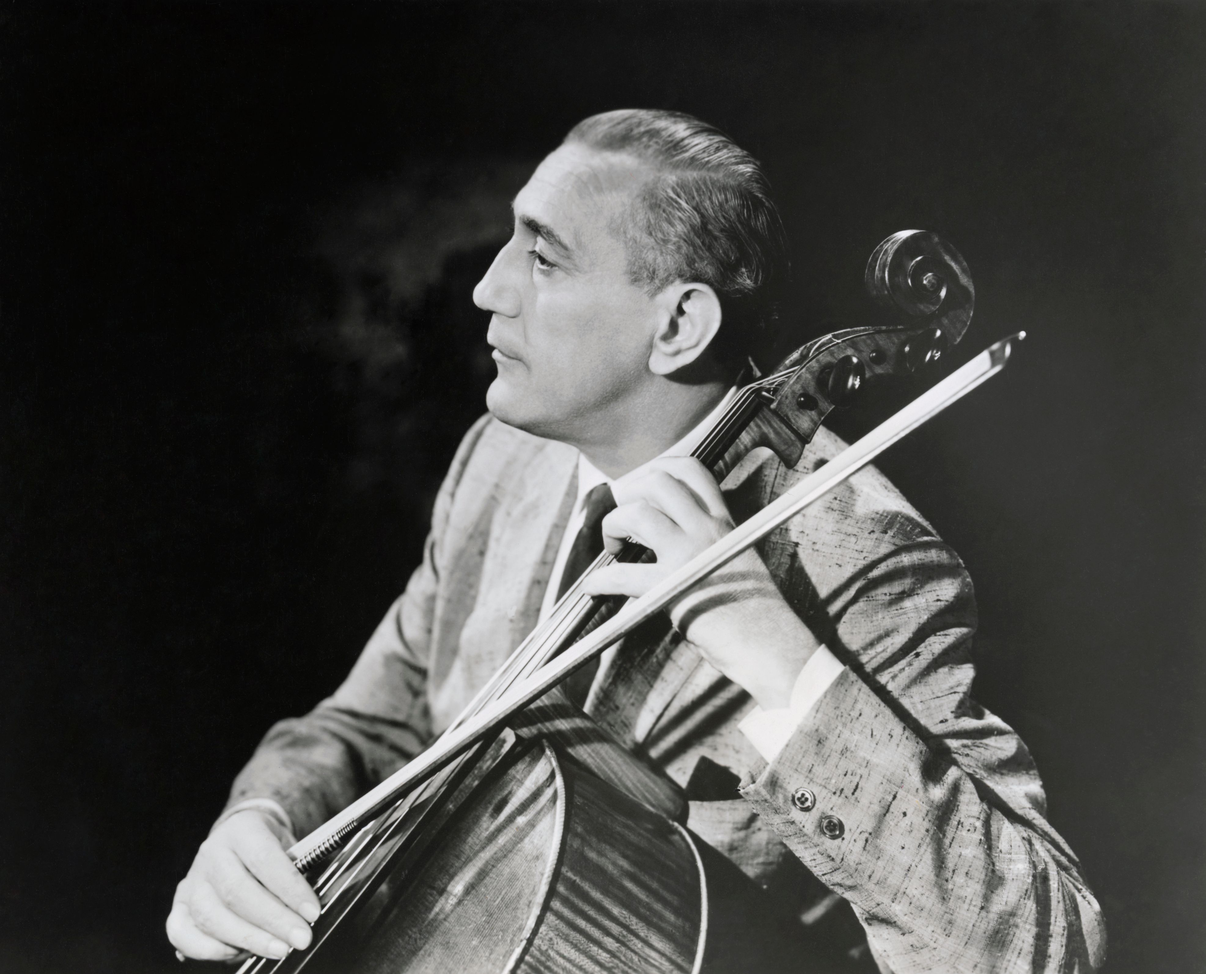 Le violoncelliste Gregor Piatigorsky (1903-1976),