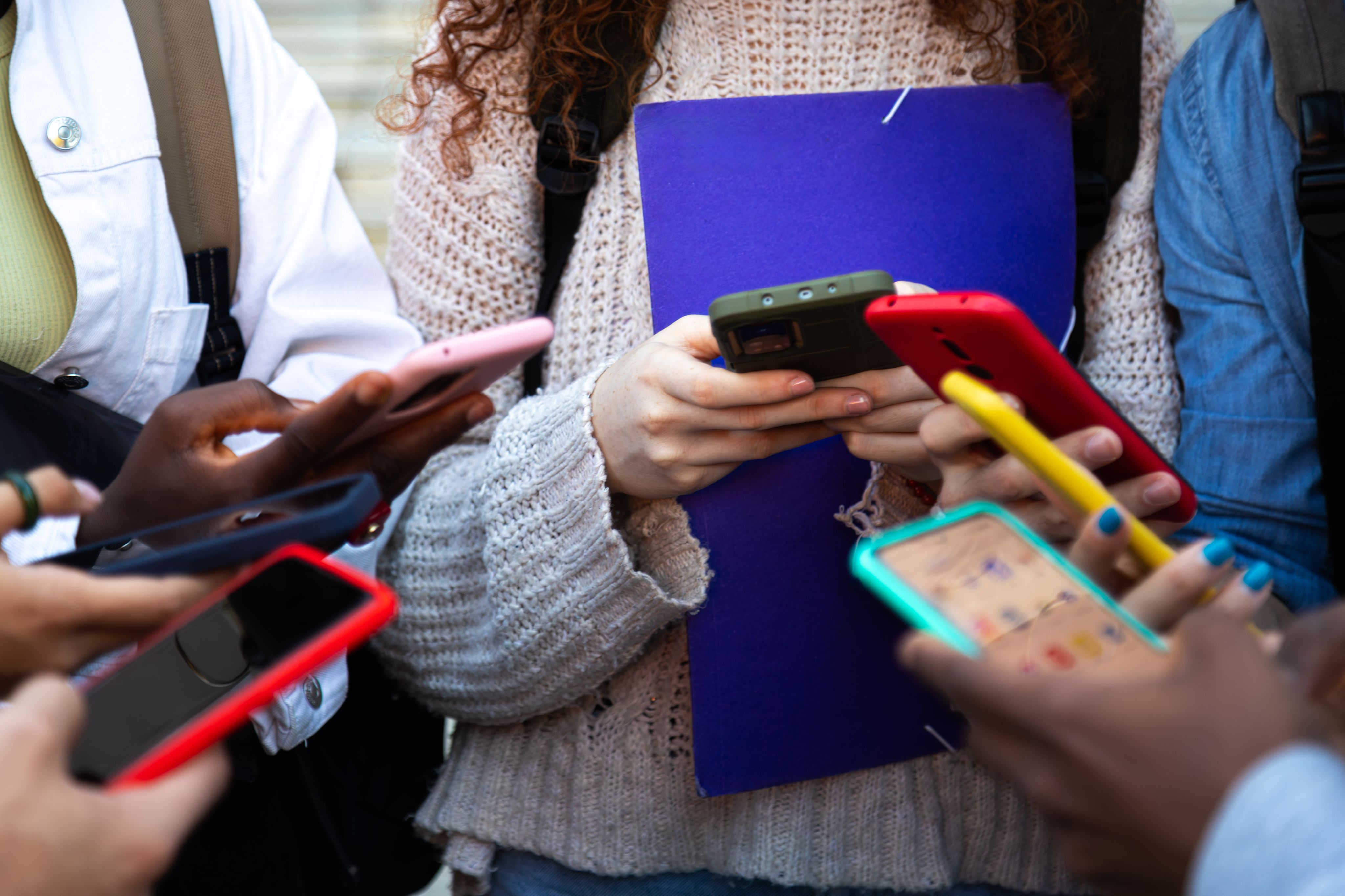 L'éducation aux médias est-elle suffisante pour accompagner les jeunes face aux fausses nouvelles ?
