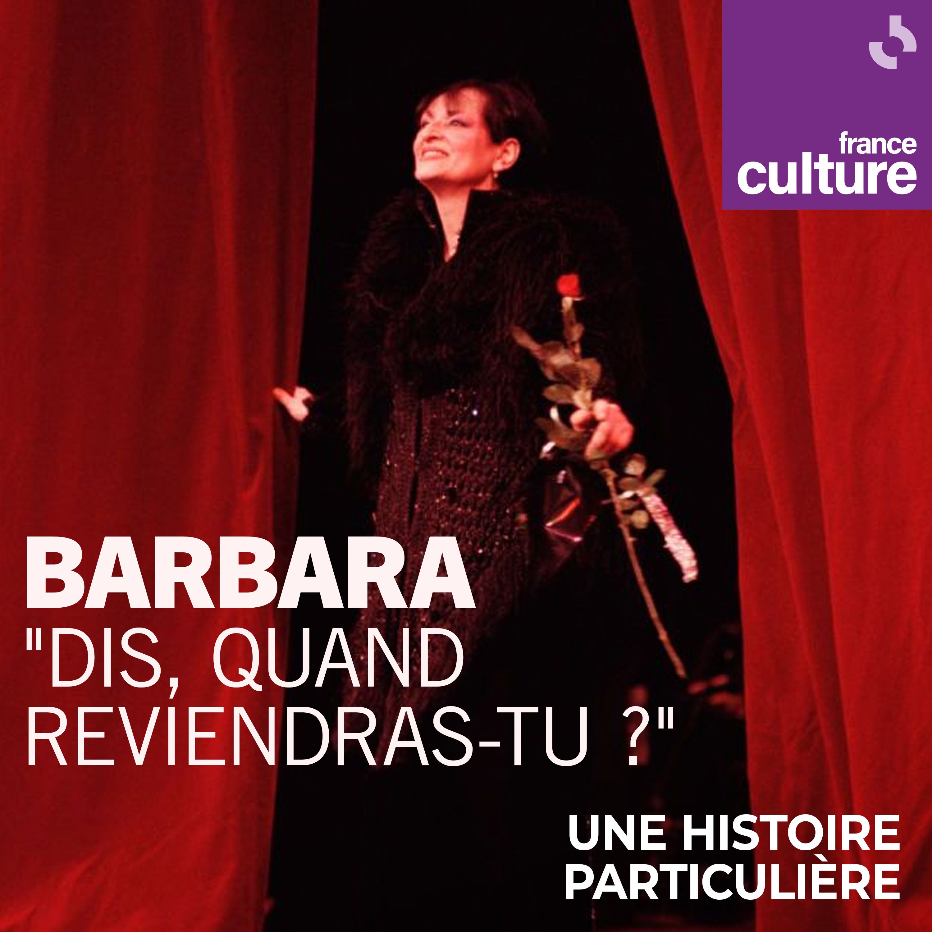 Barbara sur la scène du théâtre du Châtelet à Paris