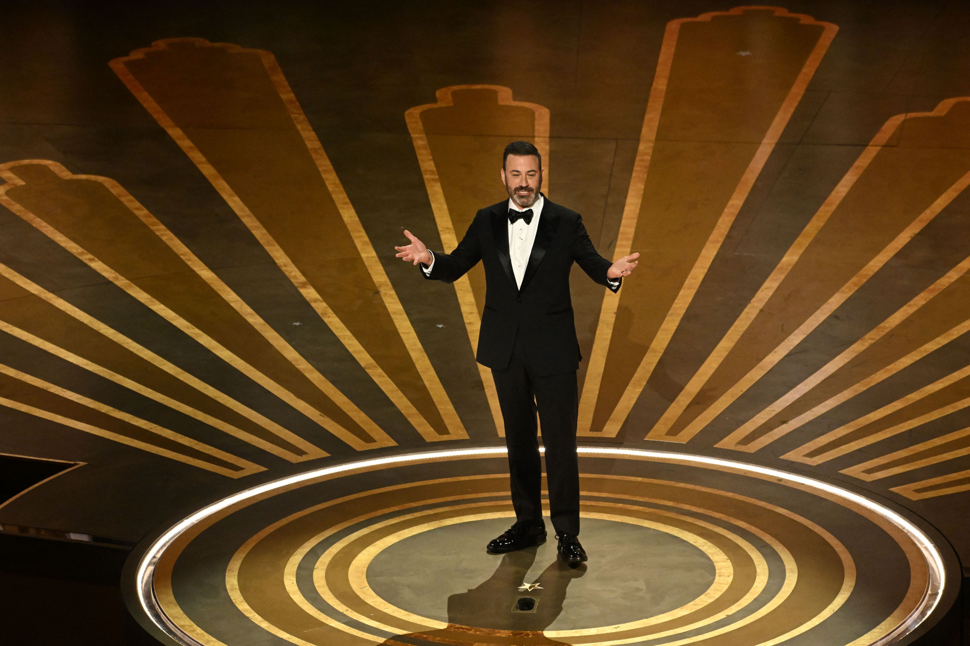 L’animateur Jimmy Kimmel au cours de la cérémonie des Oscars à Hollywood en 2023.