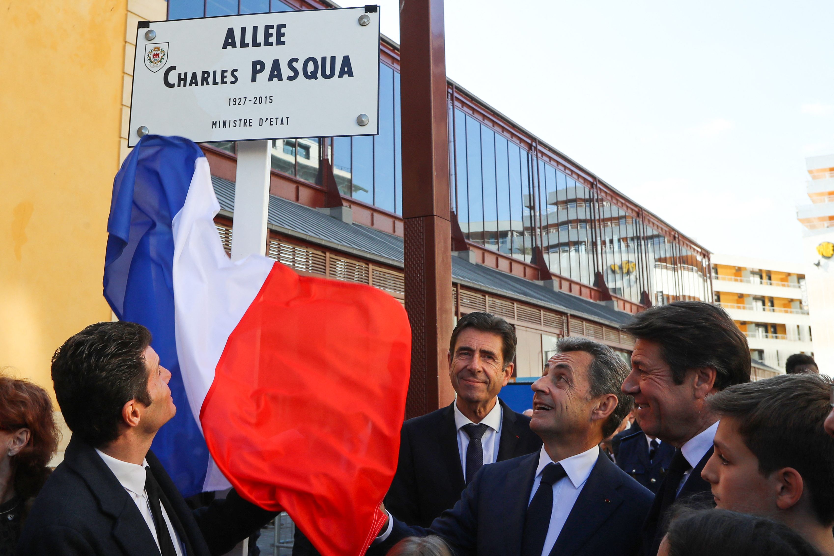 Inauguration des rues Charles Pasqua et Philippe Seguin à Nice le 16 Novembre 2018 par Christian Estrosi et Nicolas Sarkozy