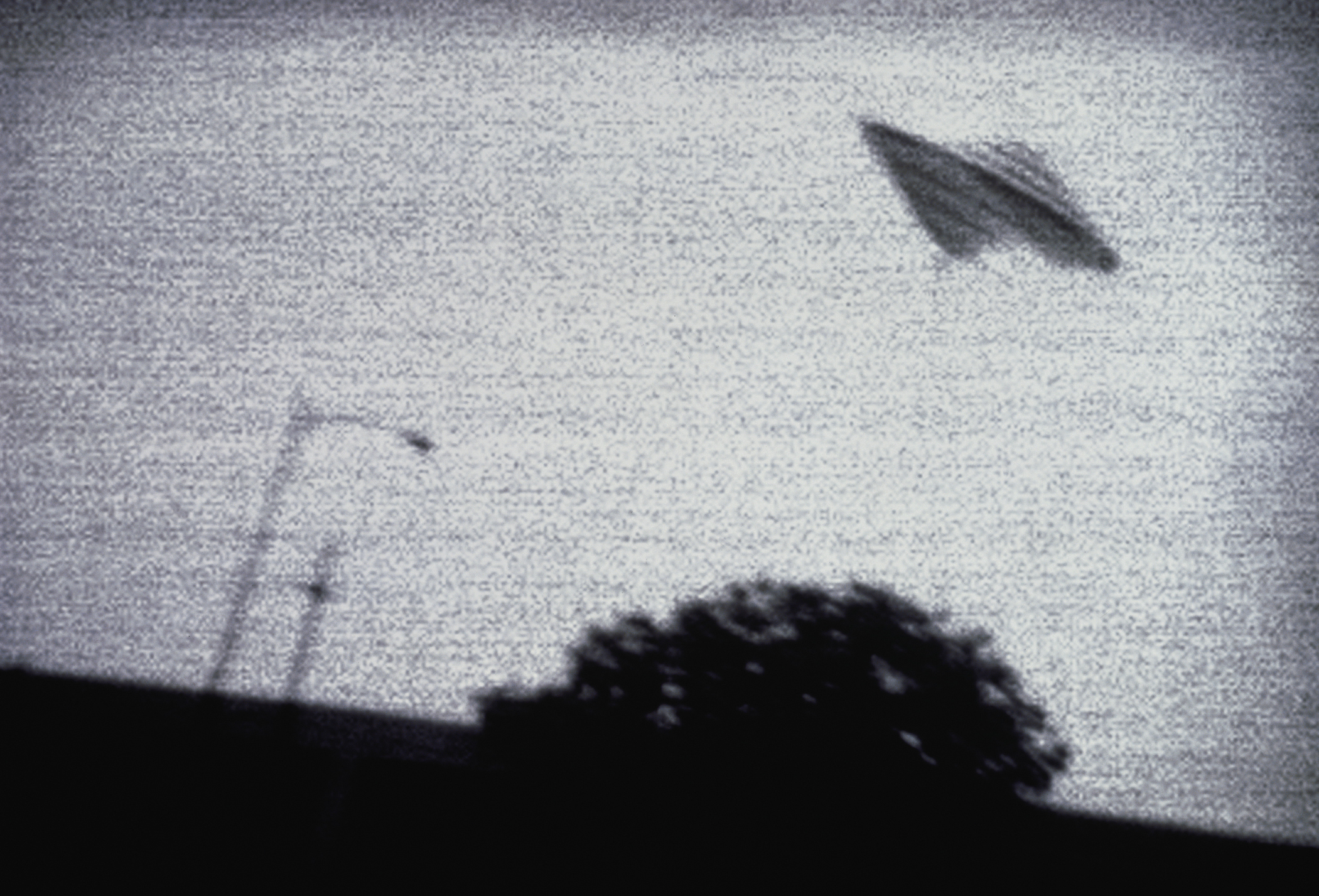 L'histoire d'OVNI la plus célèbre est celle d'un engin qui aurait atterri dans la nuit du 4 juillet 1947 à Roswell, au Nouveau-Mexique, aux États-Unis.