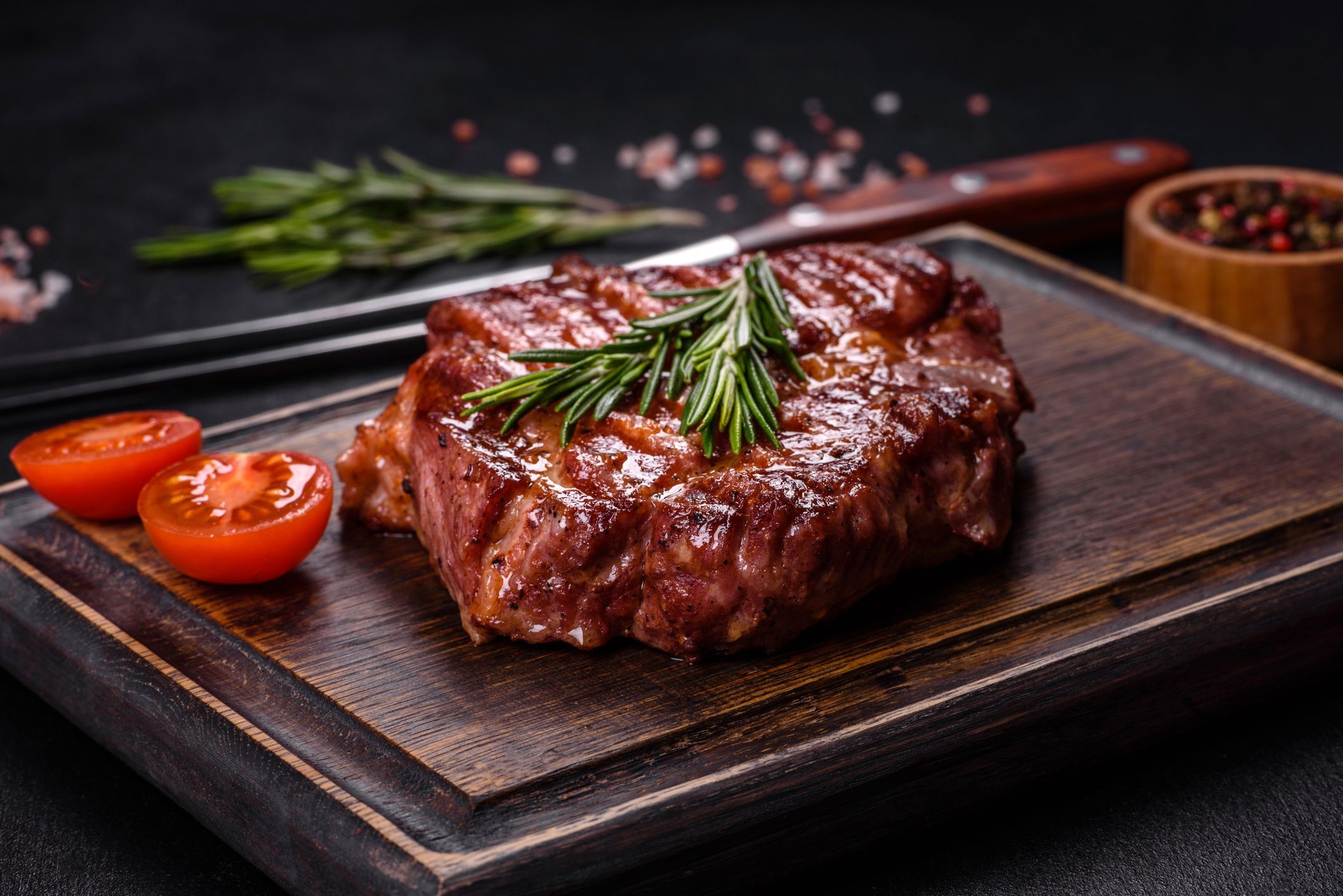 Les scientifiques prônent une consommation plus modérée de viande, rouge notamment, 15 grammes par jour seulement.