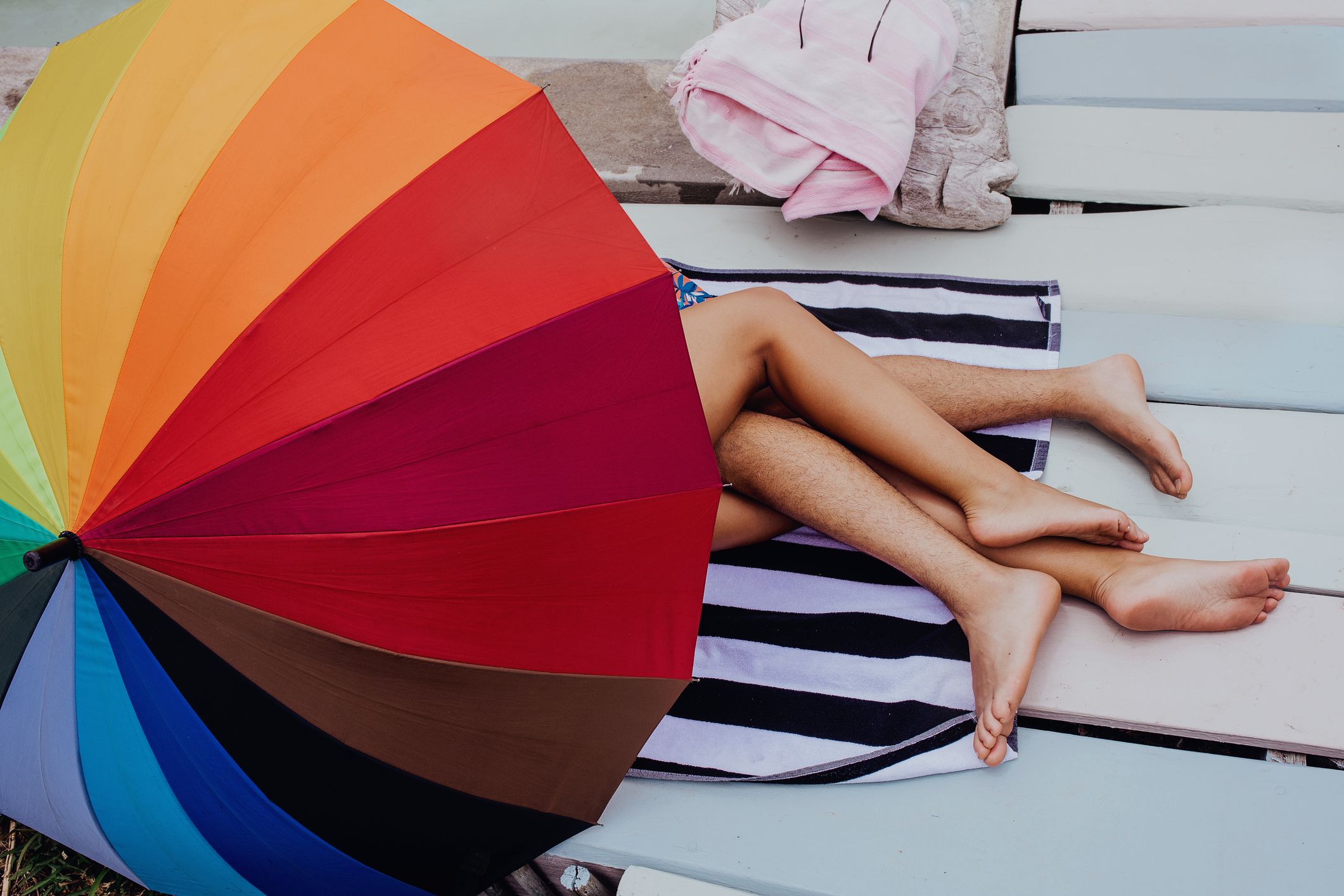 Pour booster notre libido au retour du soleil, Géraldine Mayr et Anne Orenstein reçoivent Charline Vermont, praticienne en sexothérapie