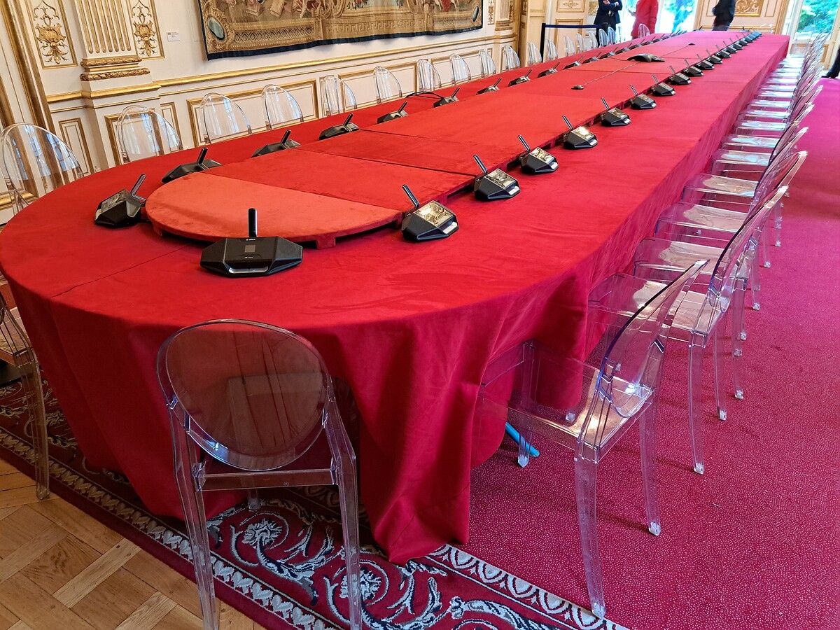 La salle du Conseil des ministres. Pendant les Journées européennes du patrimoine 2025.