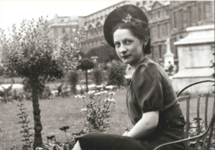 Première couverture de "Simone Emonet", le nouveau roman autobiographique de Catherine Millet (2025)