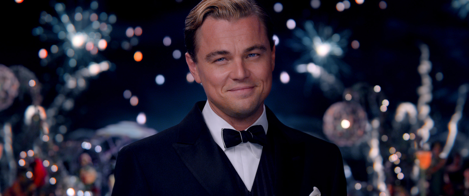Leonard Di Caprio, dans le rôle de Gatsby, dans le film Gatsby le Magnifique, de Baz Luhrmann (2013)