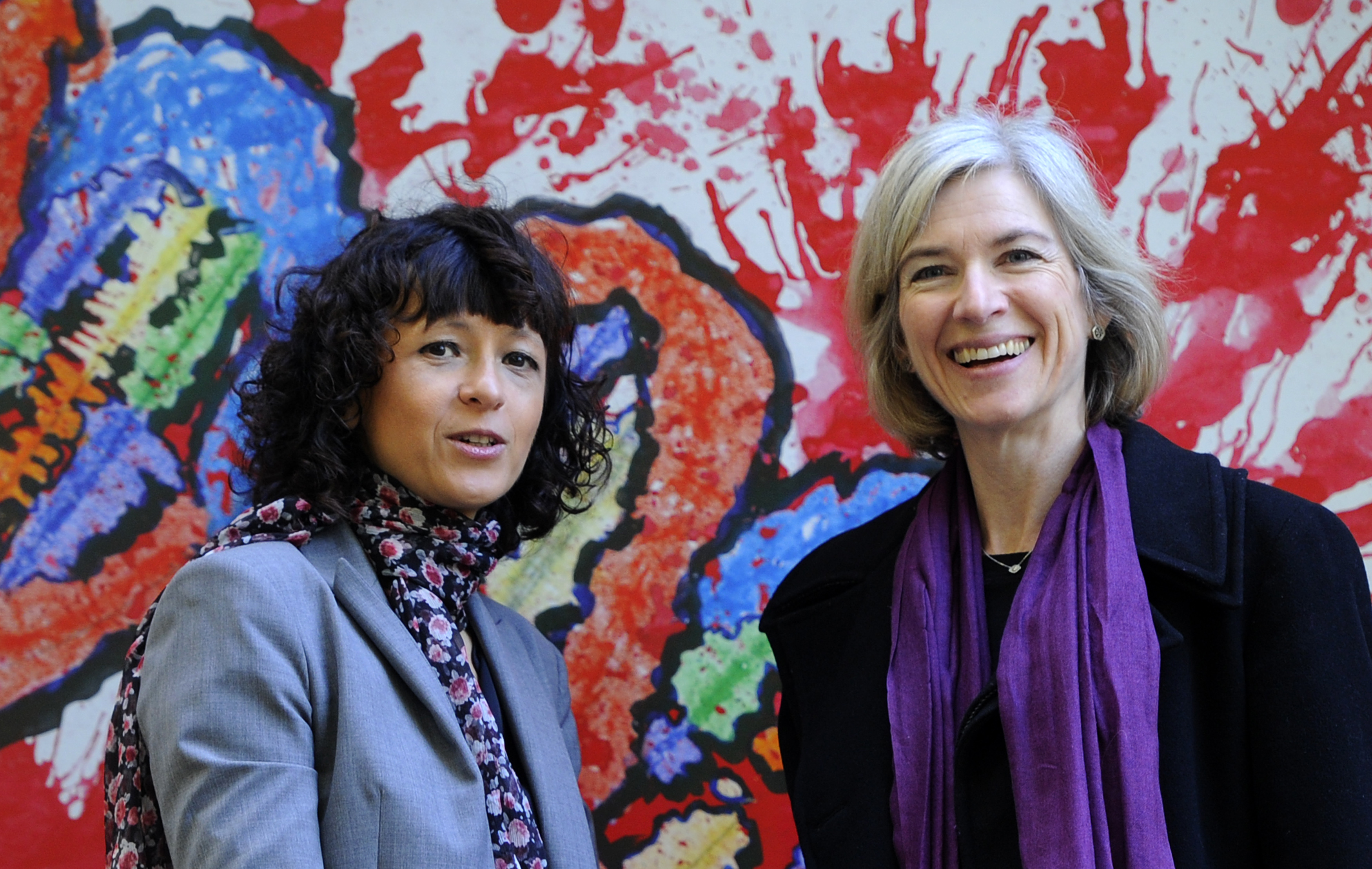 La chercheuse française en microbiologie, génétique et biochimie Emmanuelle Charpentier et la professeur américaine de chimie et de biologie moléculaire et cellulaire, Jennifer Doudna