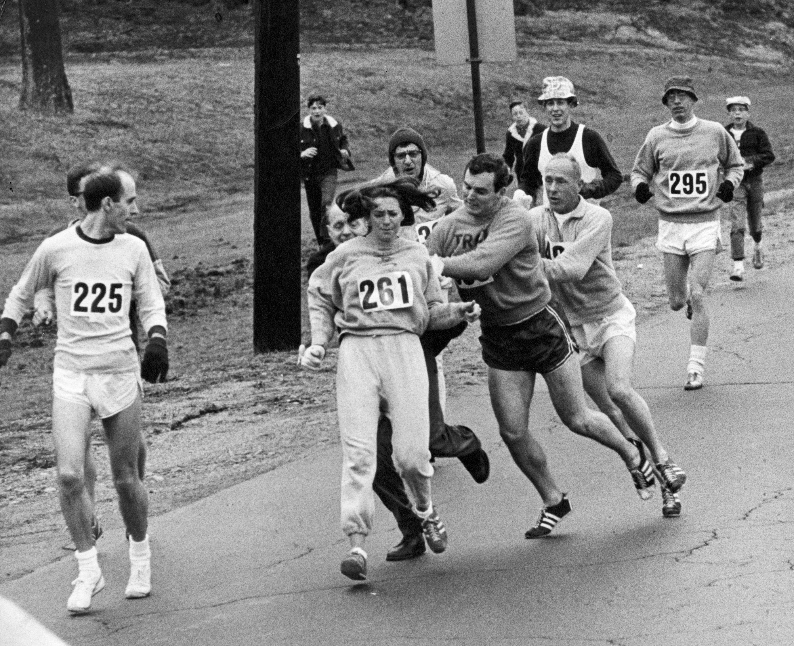 Kathrine Zwitzer, agressée le 19 avril 1967, lors du marathon de Boston.