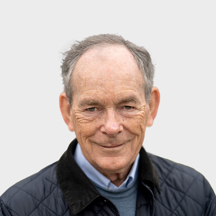 Portrait of Simon Jenkins.