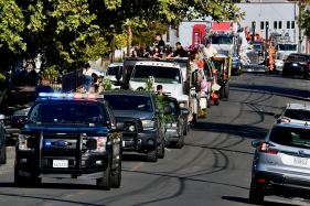 hOMECOMING1 The annual Homecoming Parade traveling om Mill Street Friday afternoon.
